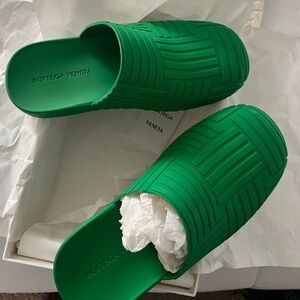 Bottega Veneta Mule Slides